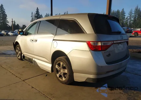 2012 Honda Odyssey Touring/Touring Elite из США, поврежденный, VIN 5FNRL5H94CB108707